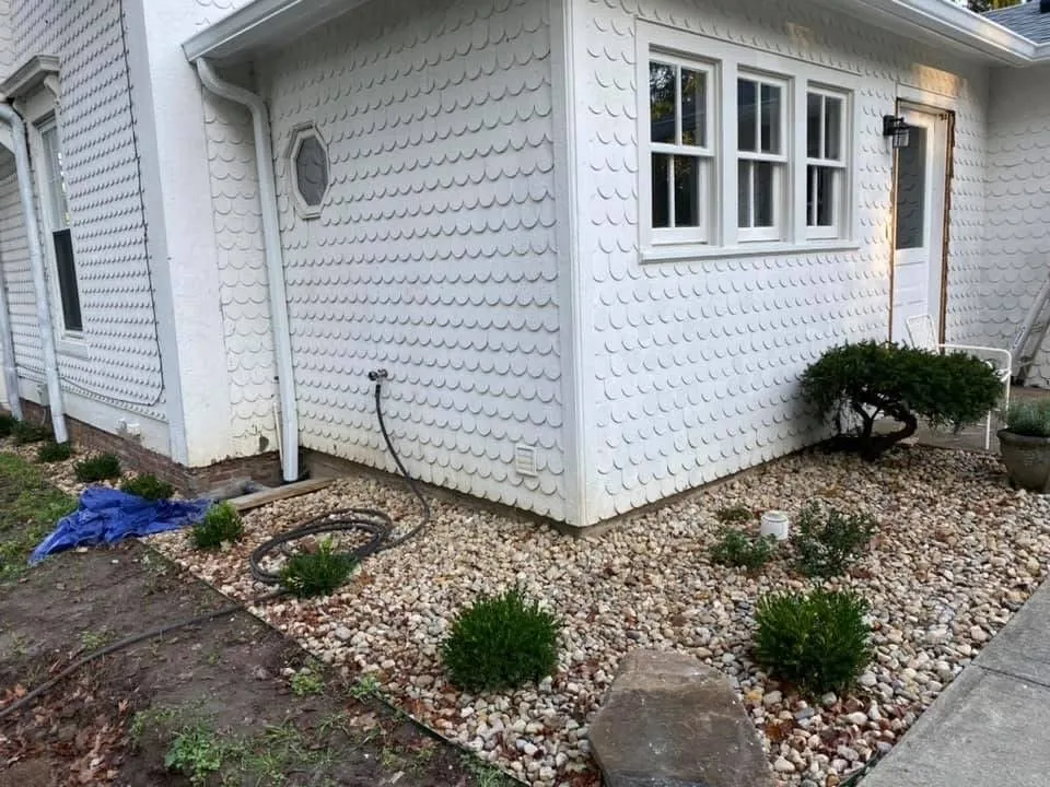 Custom residential landscaping in Williamsburg, OH by Jd construction