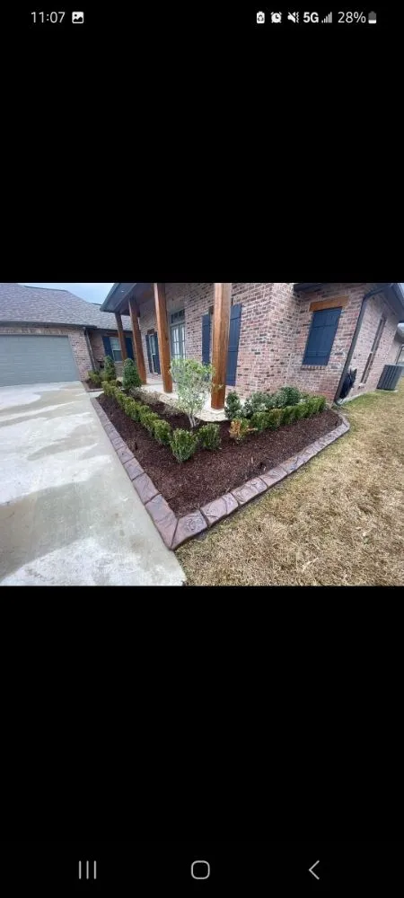 Custom outdoor landscaping experts serving New Wilmington, PA - JD Curb
