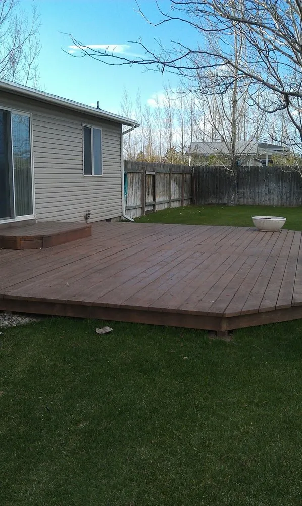 Top-rated lawn mowing service for year-round maintenance across Idaho Falls, ID - J&D Fencing & Landscaping