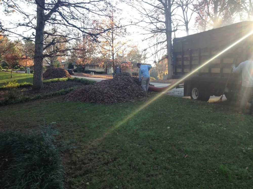 Reliable garden landscaping experts serving Knoxville, TN - JD Jones Lawn and Property