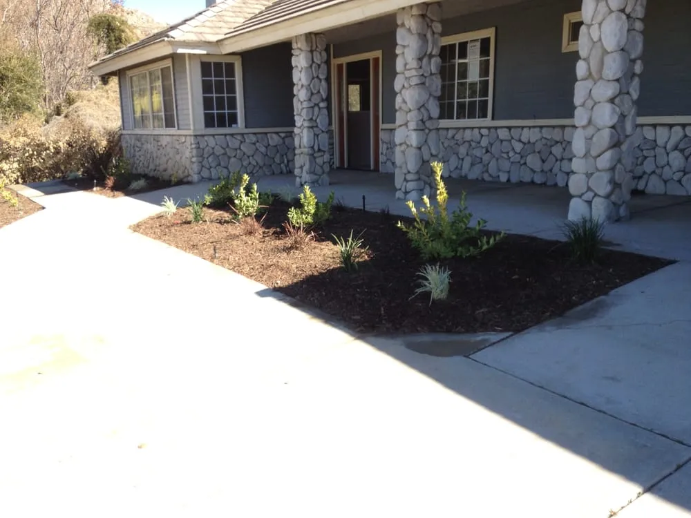 Local landscape design in Corona, CA by JD Landscape and Maintenance