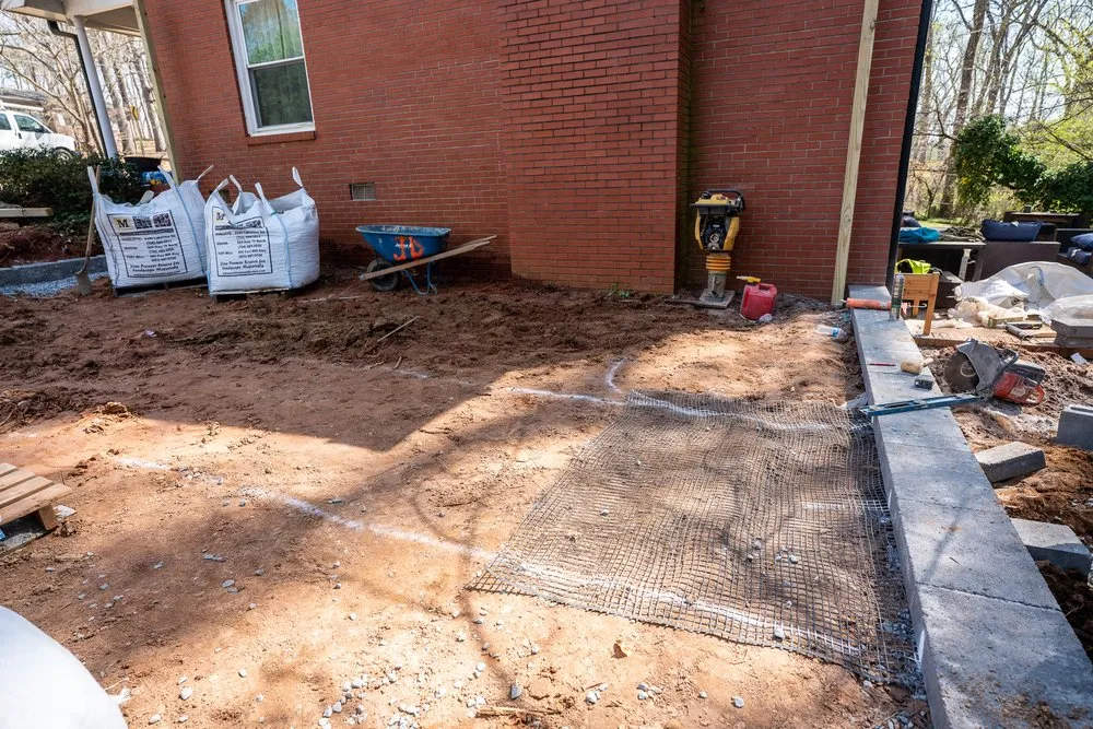 Professional lawn mowing service experts serving Charlotte, NC - JD Landscape