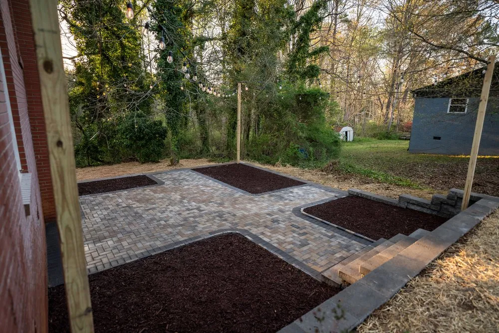 Professional lawn care service in Charlotte, NC - JD Landscape