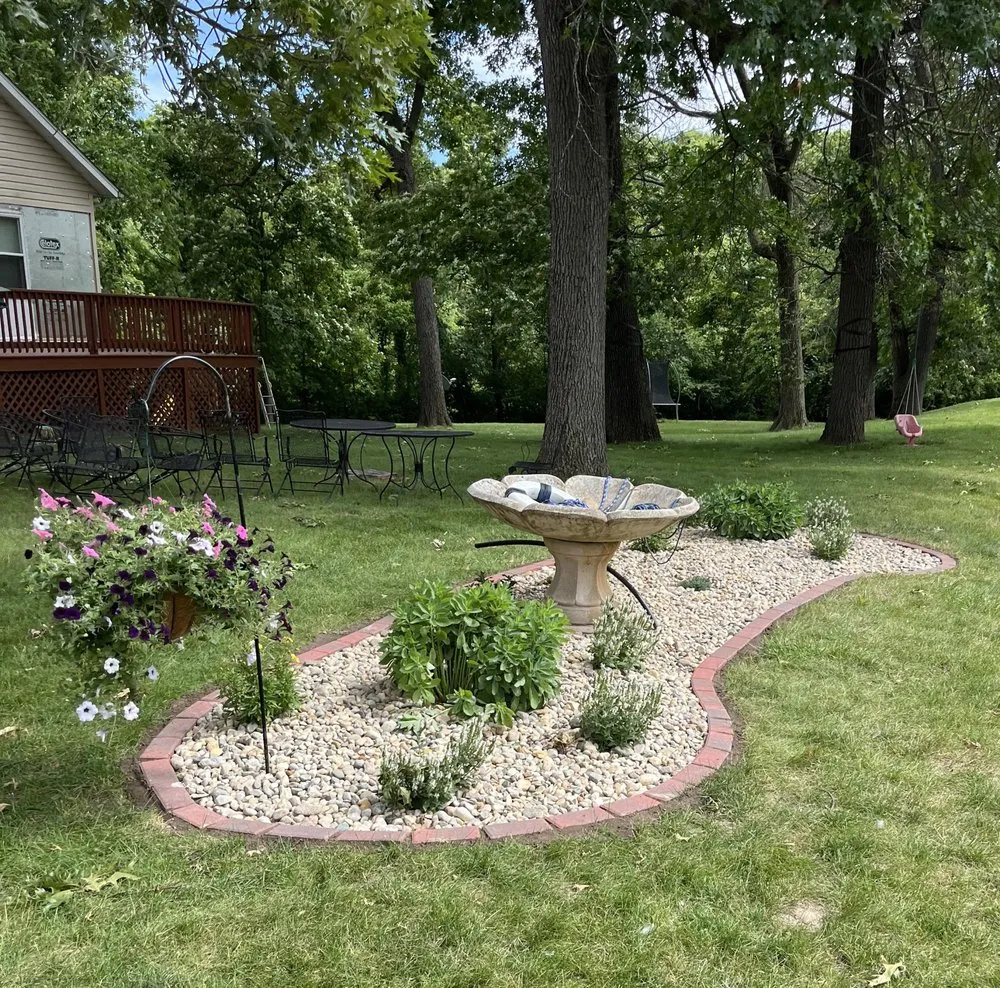 Top-rated garden landscaping in Chillicothe, IL - J&D Landscape
