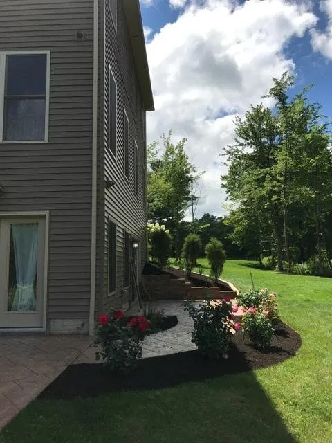 Expert outdoor landscaping in Burton, OH - J&D Landscapes