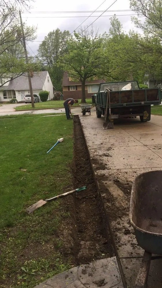 Affordable landscape installation experts serving Burton, OH - J&D Landscapes