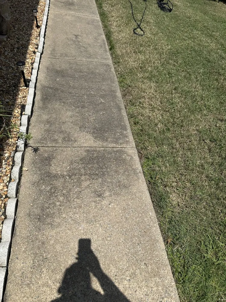 Affordable residential landscaping in Portsmouth, VA by JD Landscaping & Pressure Washing Services