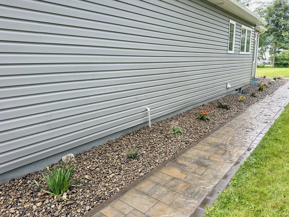 Custom residential landscaping in Getzville, NY by JD Landscaping & Snowplowing