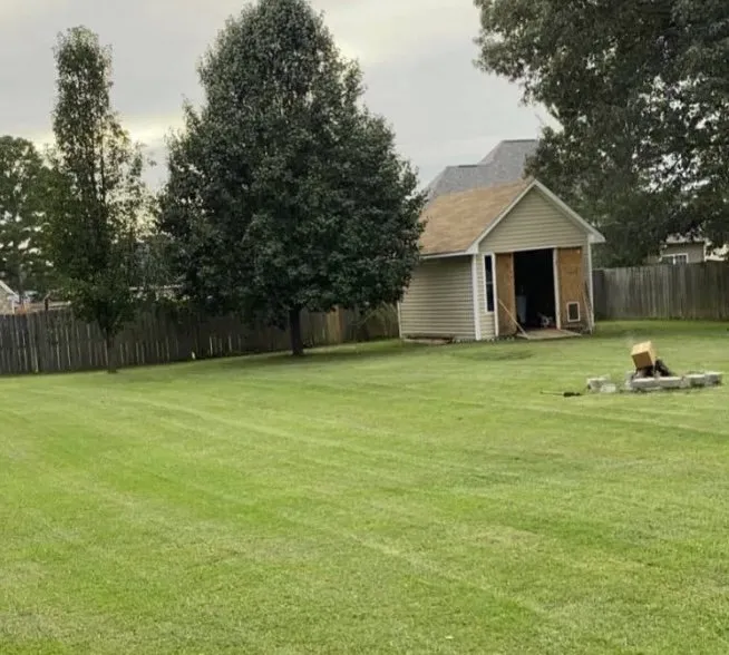 Top-rated yard maintenance experts serving Fayetteville, NC - JD Landscaping Lawncare and Clearing