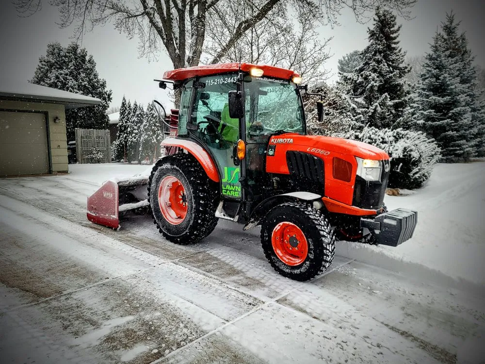 Affordable lawn mowing service for homes in Mondovi, WI by JD Lawn Care LLC