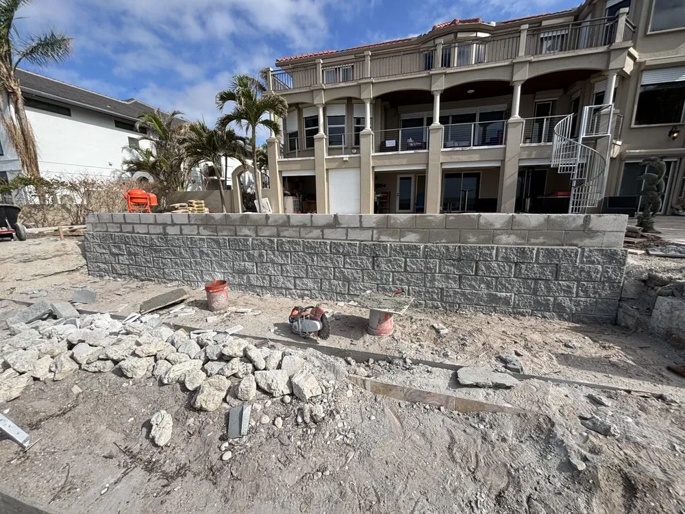 Professional yard maintenance with custom design in Ruskin, FL by JD Masonry & More