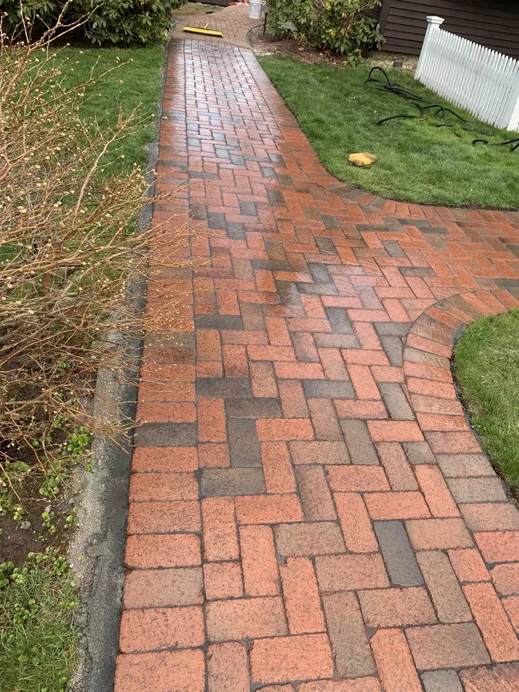 Local yard cleanup service for beautiful yards across Lowell, MA - JD Stoneworks