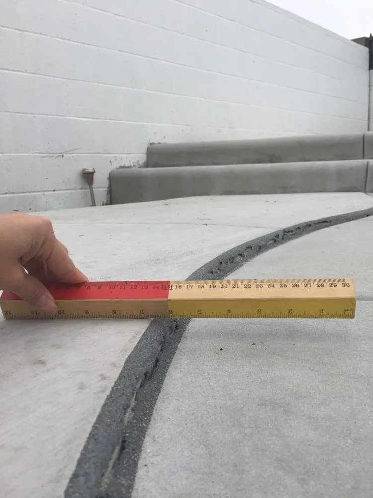 Custom yard cleanup service for beautiful yards across Upland, CA - JDC Concrete