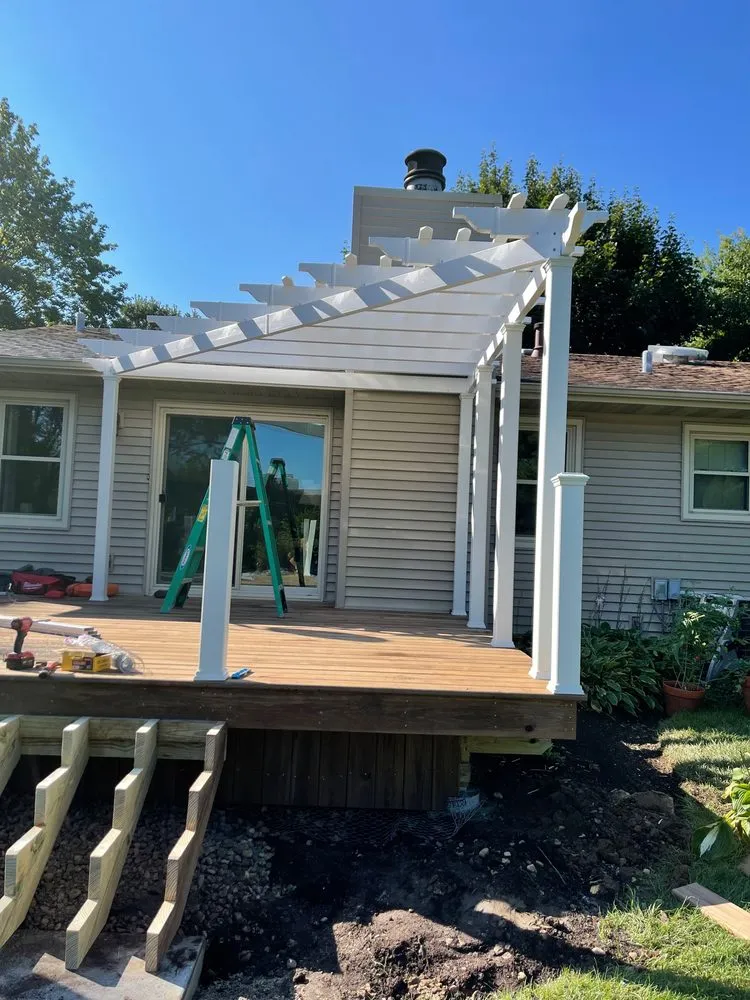 Local yard maintenance in West Dundee, IL by JDK Services