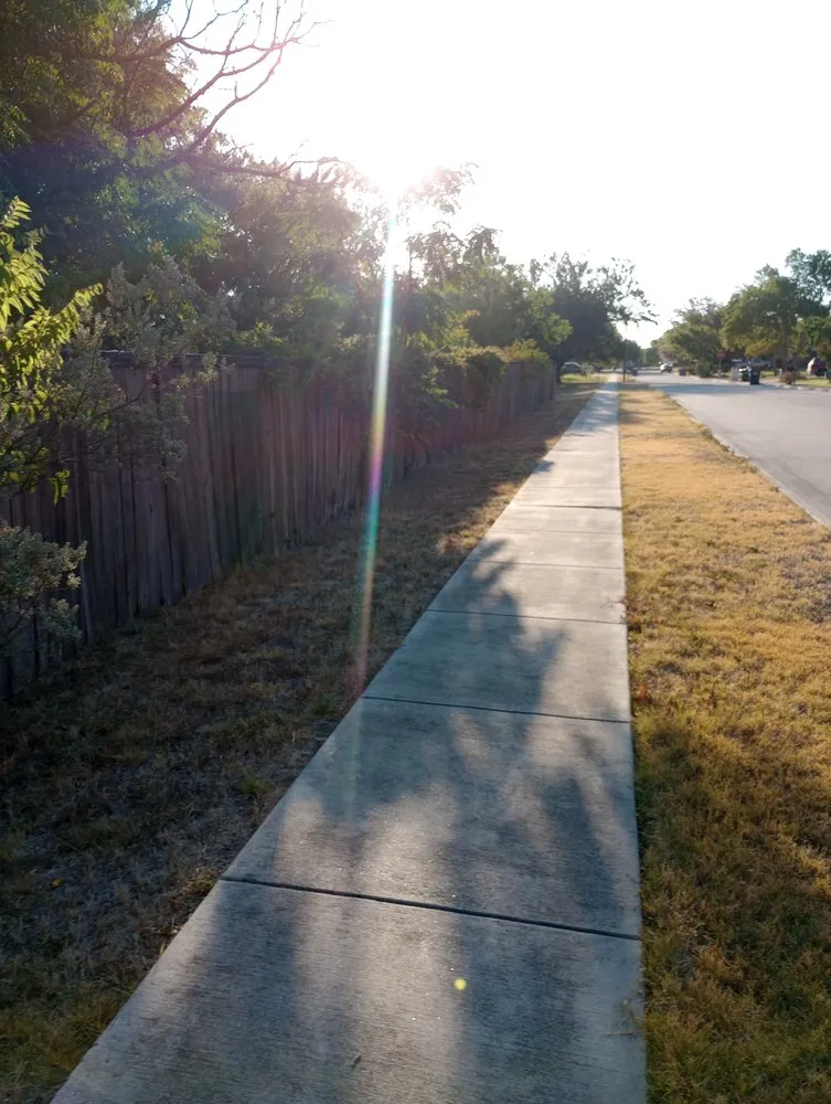 Trusted garden landscaping experts serving Niederwald, TX - JDL Construction