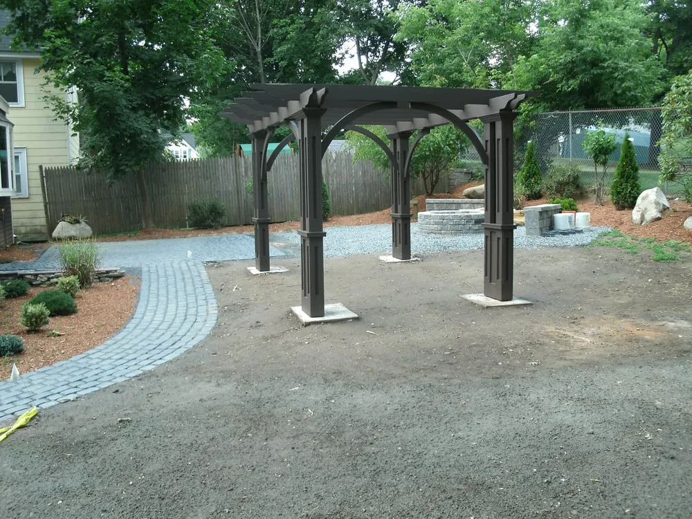 Expert lawn care service in Hudson, NH - JDL Incorporated