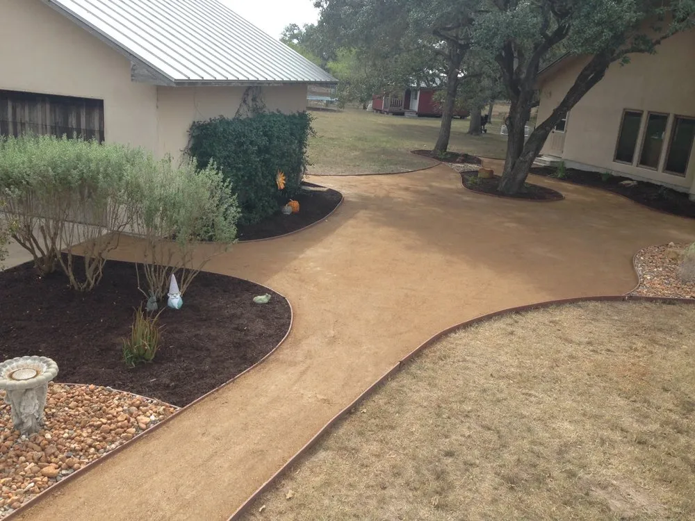 Expert yard cleanup service experts serving Robstown, TX - JDM Landscapes & Design