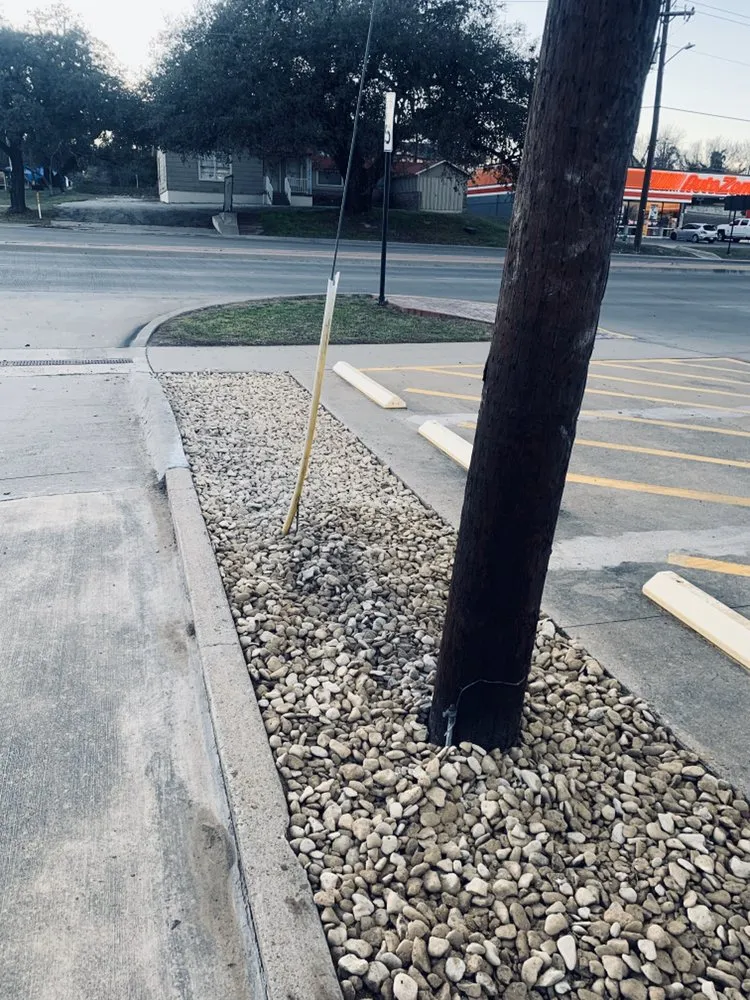 Expert yard maintenance for homes across Weatherford, TX - JDM Lawn and Landscapes