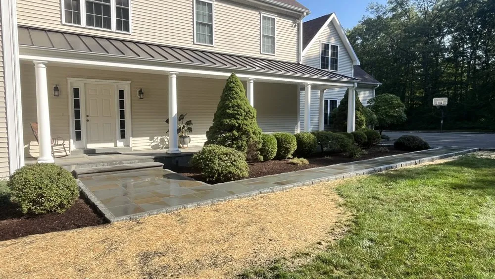 Top-rated lawn mowing service experts serving Bridgeport, CT - JDs Landscaping