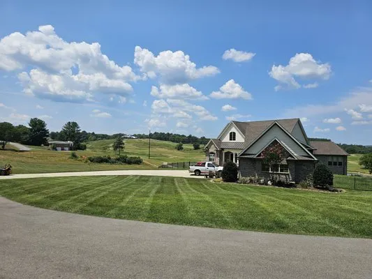 JD's Lawn & Landscaping Logo