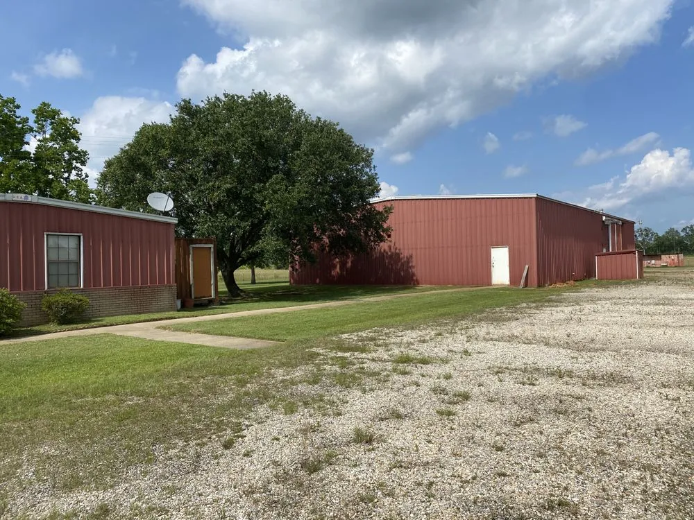 Trusted landscaping services for homes in Picayune, MS by JD'S Lawn Care Service