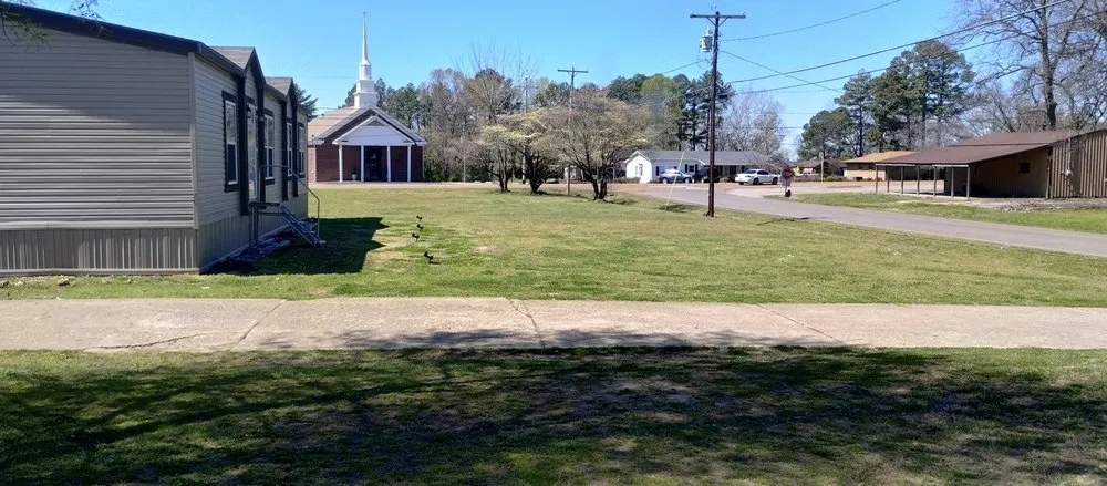 Reliable outdoor landscaping in Dyersburg, TN - JDS Lawn Care Services