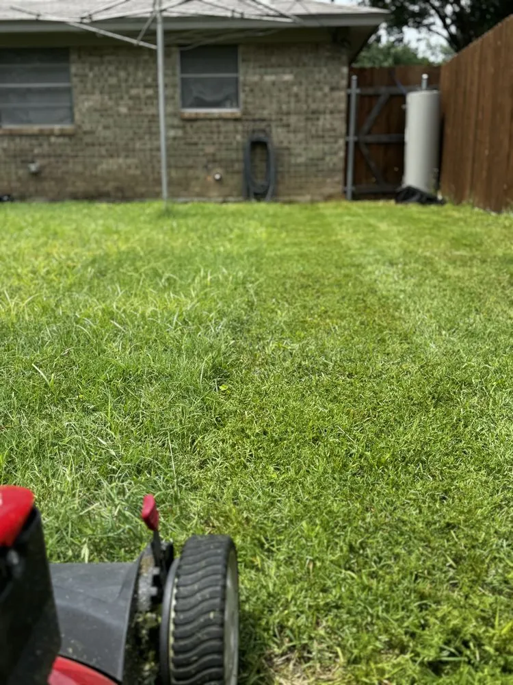 Expert lawn care service in Hurst, TX - JD’S LAWN CUTS