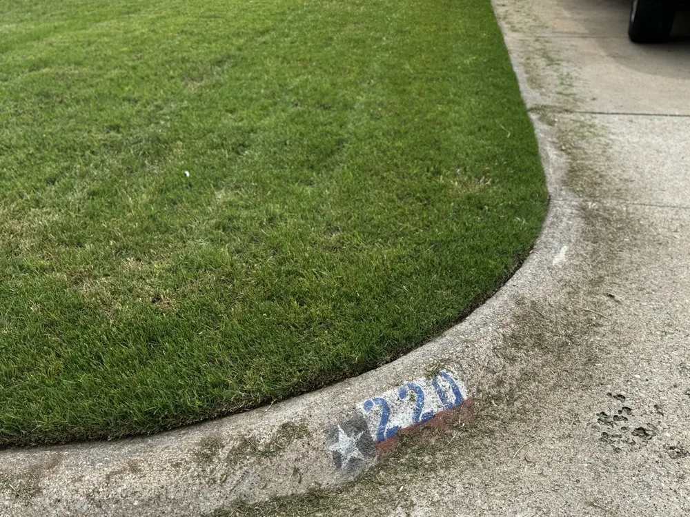 Custom outdoor landscaping near you in Hurst, TX by JD’S LAWN CUTS