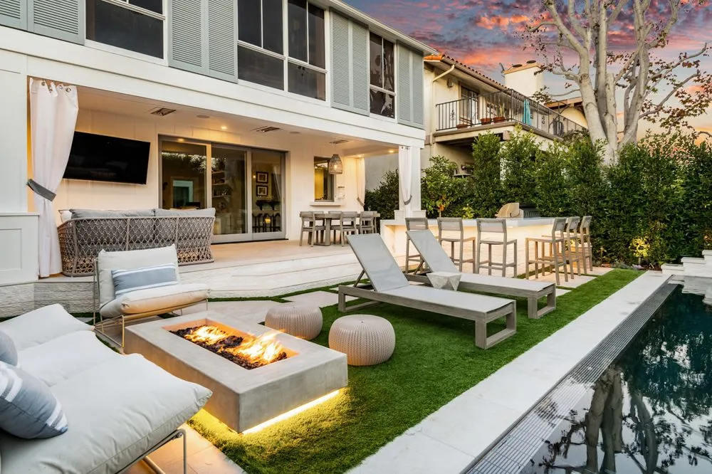 Professional landscaping services experts serving Hermosa Beach, CA - JDS Outdoor Designs