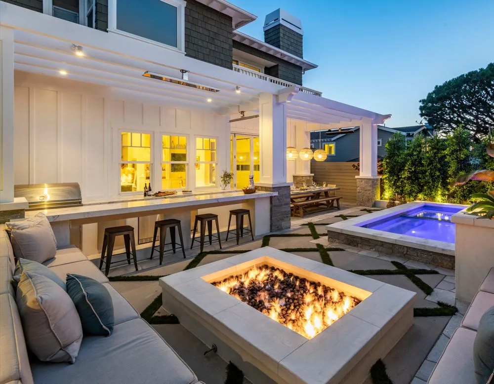 Professional yard maintenance in Hermosa Beach, CA by JDS Outdoor Designs