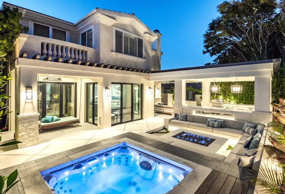 Professional yard maintenance for residential properties in Hermosa Beach, CA by JDS Outdoor Designs