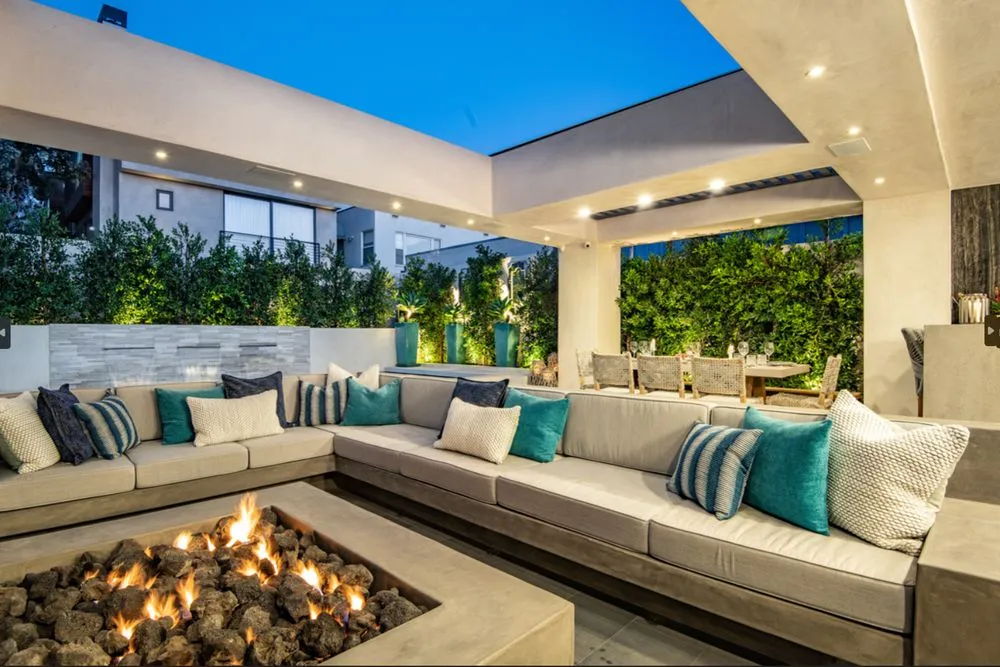 Affordable outdoor landscaping in Hermosa Beach, CA by JDS Outdoor Designs