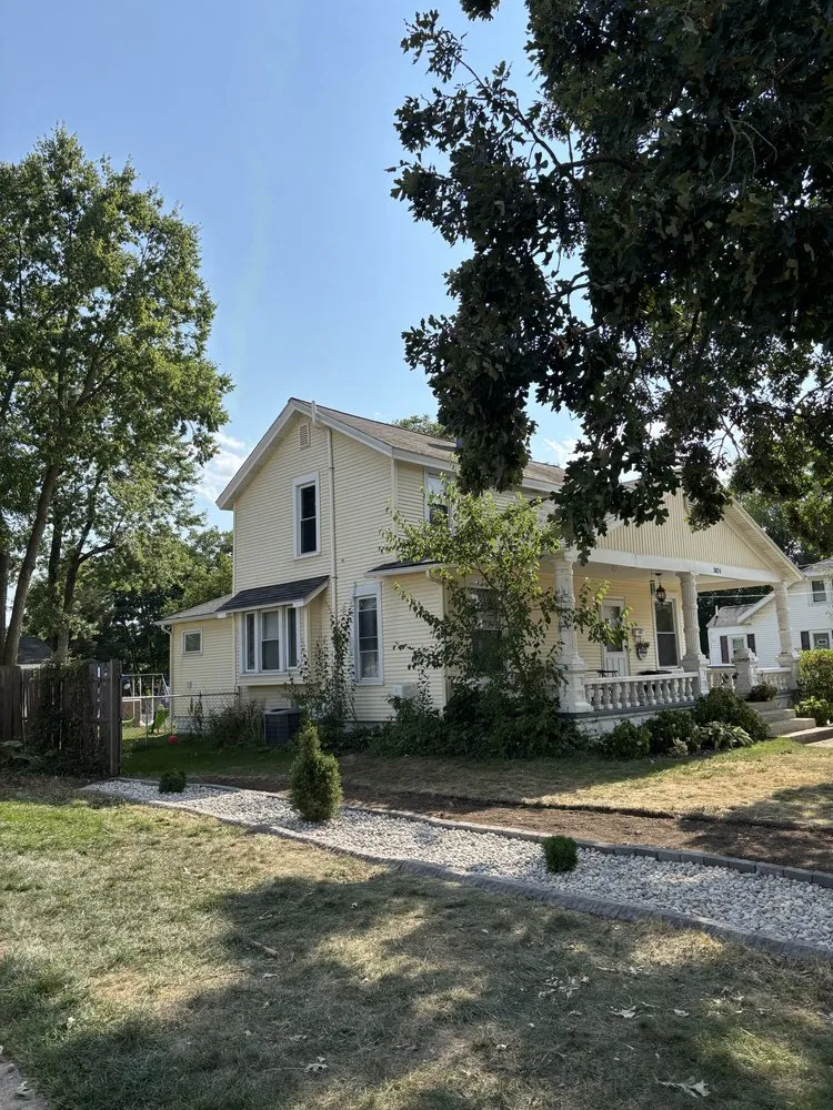 Custom garden landscaping in Muskegon, MI by Jdupras Landscape Services