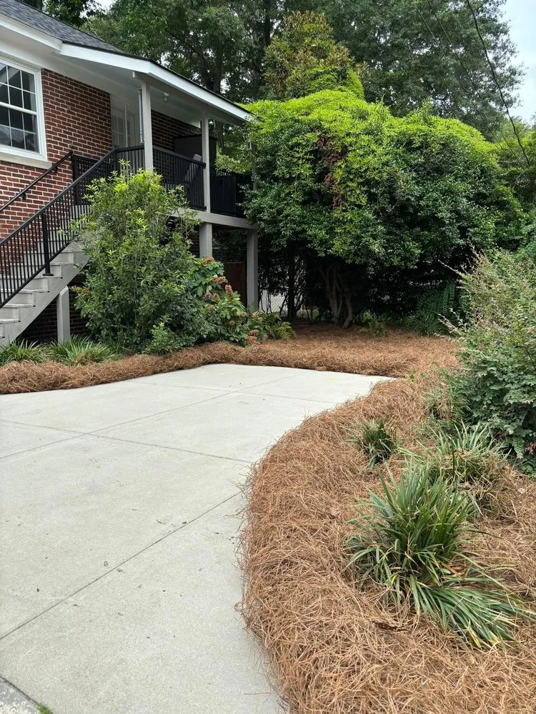 Expert yard maintenance in Gaston, SC - Je & R Landscaping