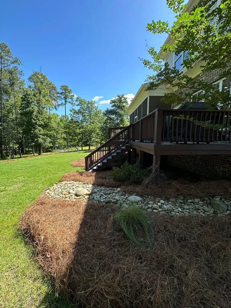 Local lawn care service experts serving Gaston, SC - Je & R Landscaping