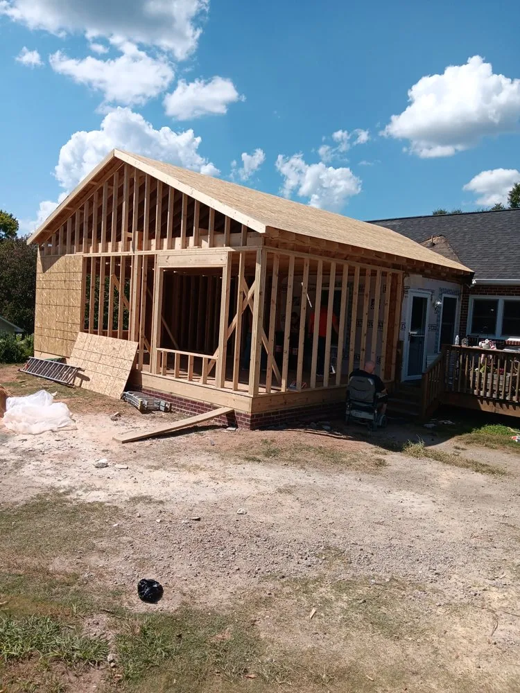 Reliable residential landscaping for residential properties in Heath Springs, SC by J&E Construction