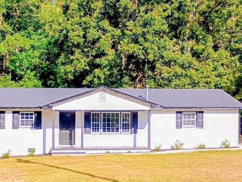 Local yard maintenance experts serving Heath Springs, SC - J&E Construction