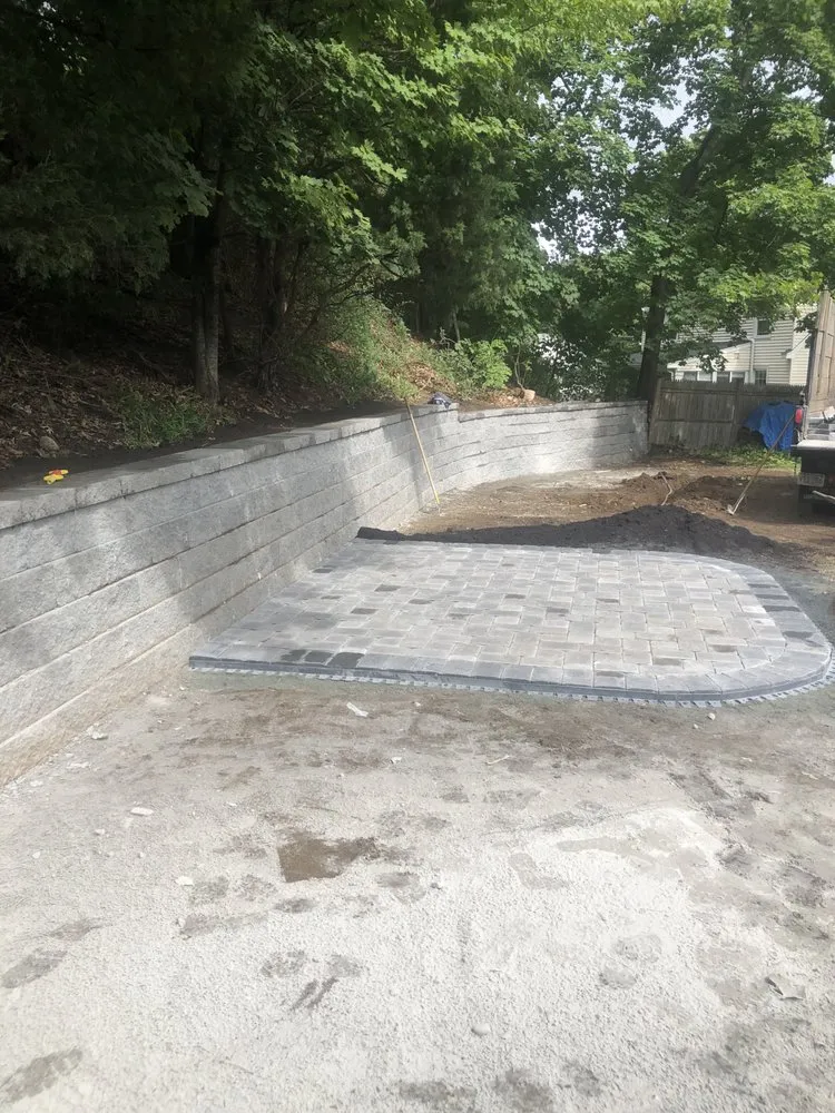 Professional yard cleanup service in Needham, MA - J&E Landscape