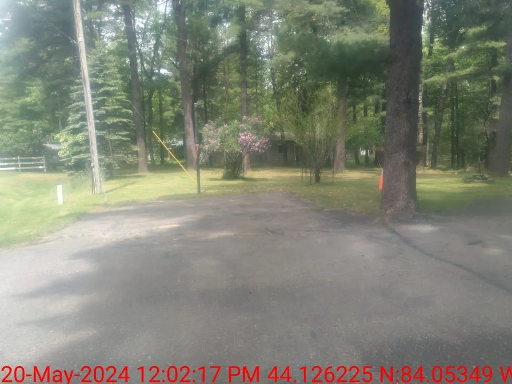 Top-rated lawn care service in Turner, MI - J&E Landscaping