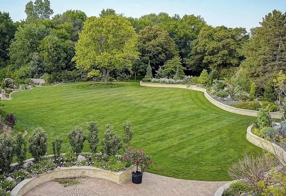 Local landscaping services in Warrington, PA - J&E Landscaping&treeservice