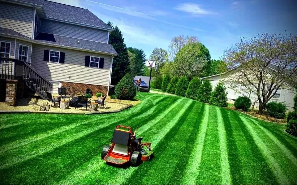 Affordable lawn mowing service near you across Imperial, MO - JE Lawn