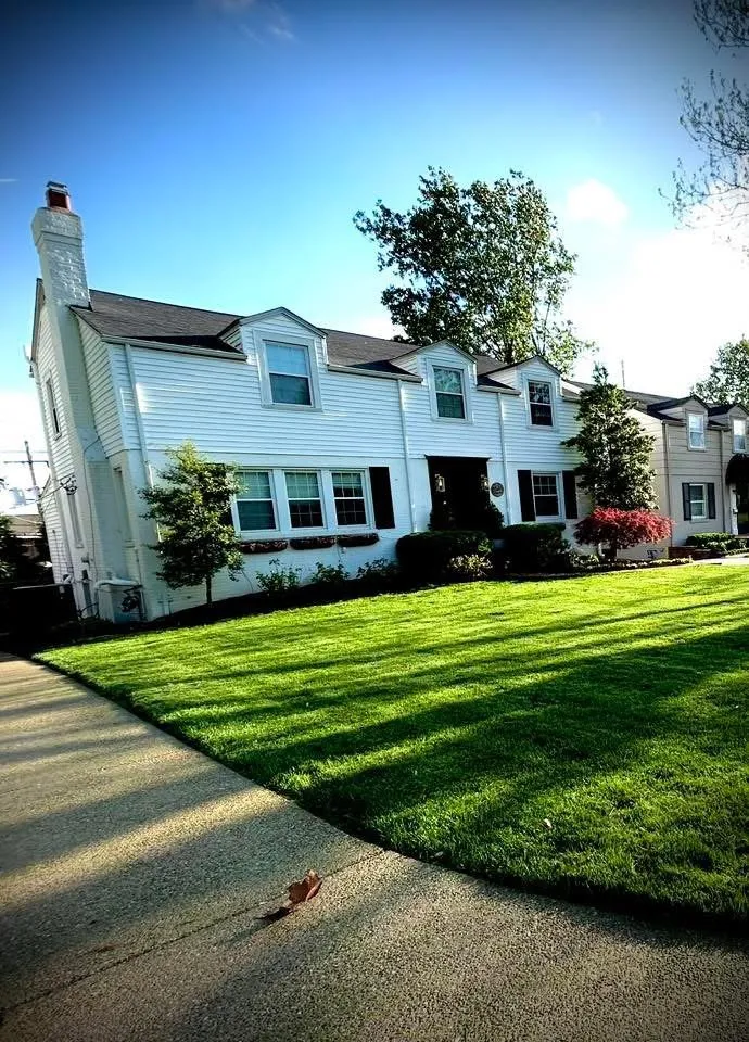 Local garden landscaping in Imperial, MO - JE Lawn