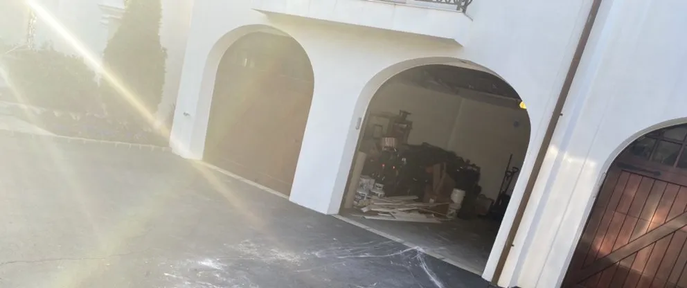 Local lawn care service for homes in Brooklyn, NY by J&E Professional Services