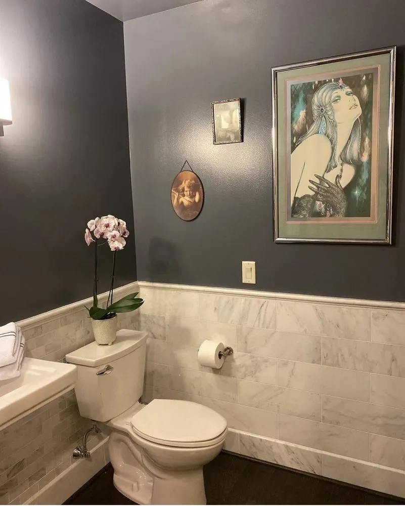 Affordable outdoor landscaping for year-round maintenance in Houston, TX by Jean Quila Design