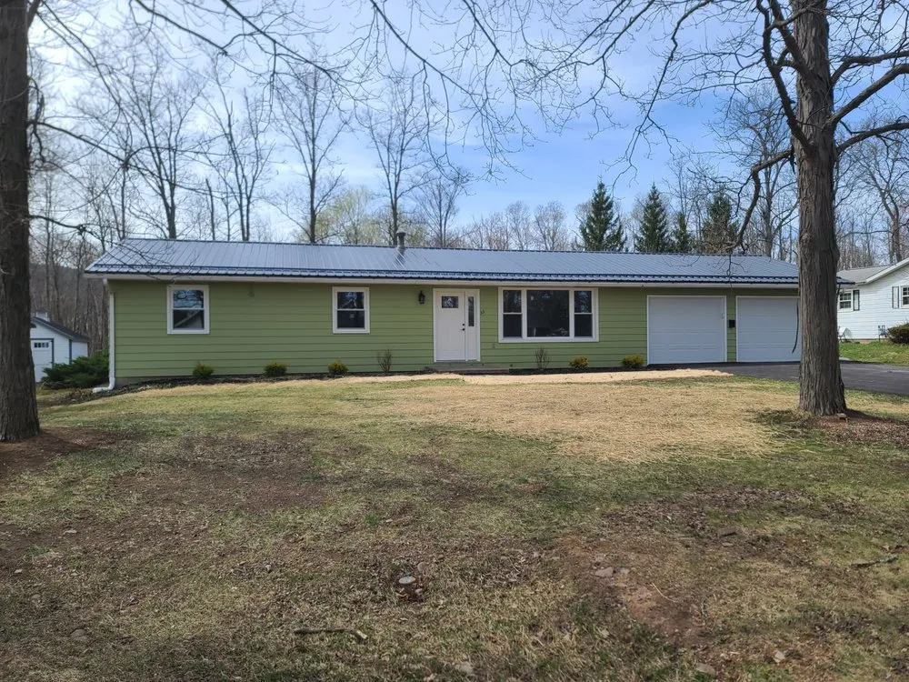 Reliable yard maintenance in Williamsport, PA by Jean's Outdoor Service