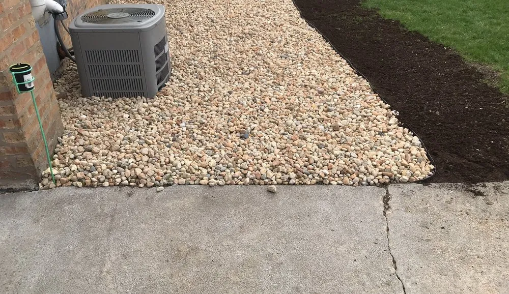 Custom yard cleanup service in Northlake, IL by Jecci Landscaping