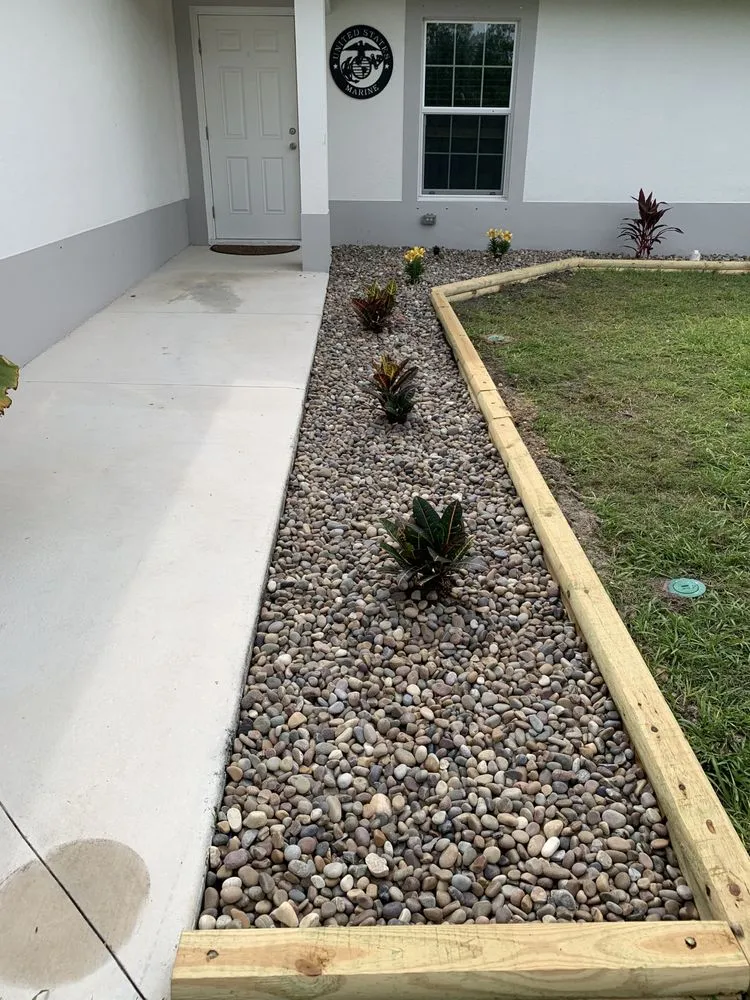 Custom landscaping services in Cape Coral, FL by Jedi Landscaping