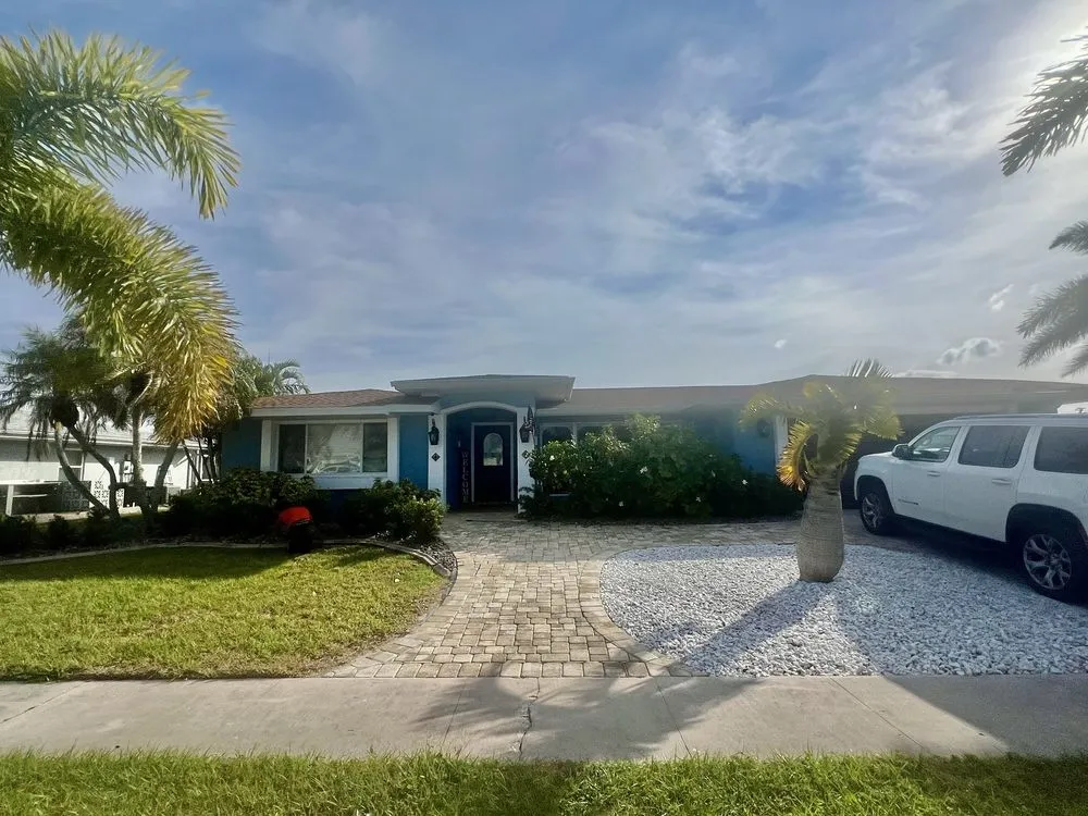 Top-rated outdoor landscaping for residential properties in Cape Coral, FL by Jedi Landscaping