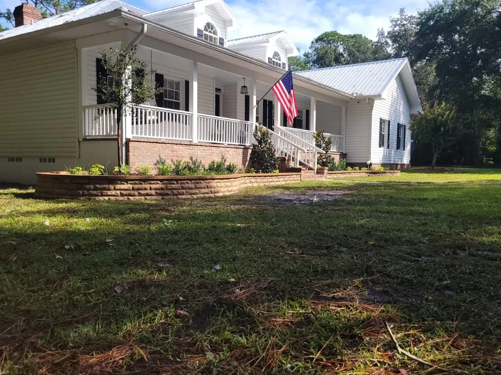 Professional residential landscaping in Ormond Beach, FL by Jeff Shults Landscapes