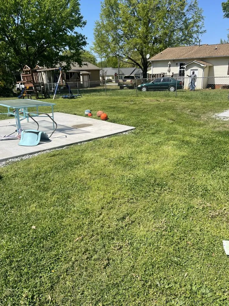 Professional yard maintenance experts serving Greenville, SC - Jefferson Landscaping